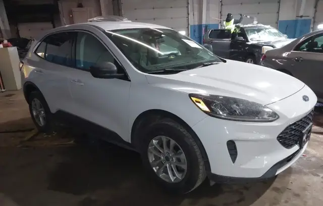 FORD ESCAPE 2022