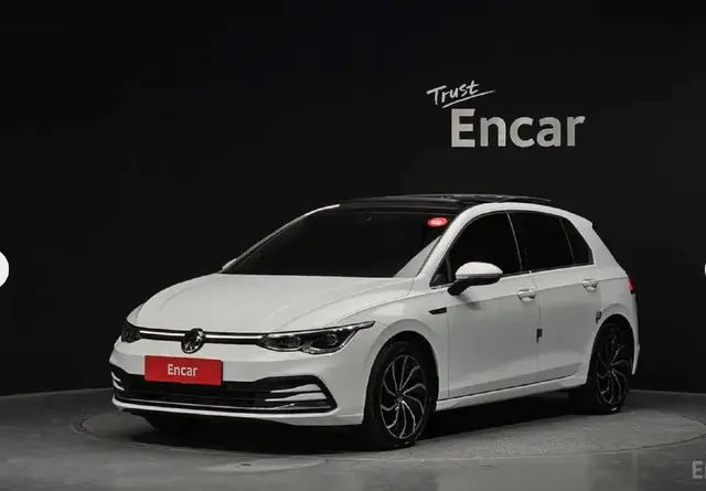 VOLKSWAGEN GOLF 2022