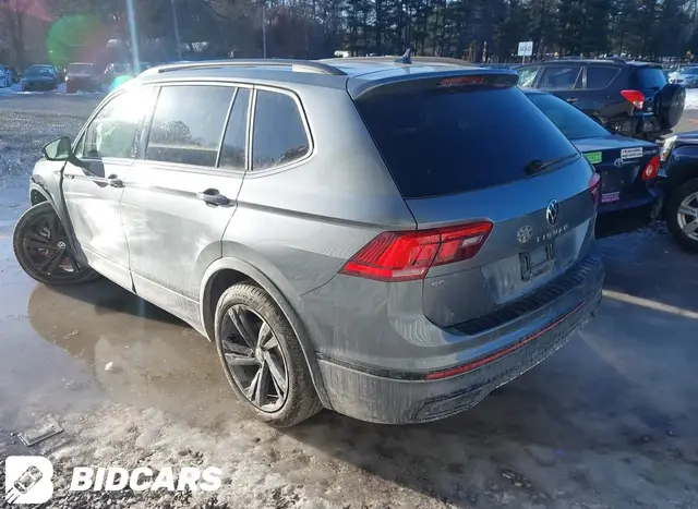 VOLKSWAGEN TIGUAN 2024