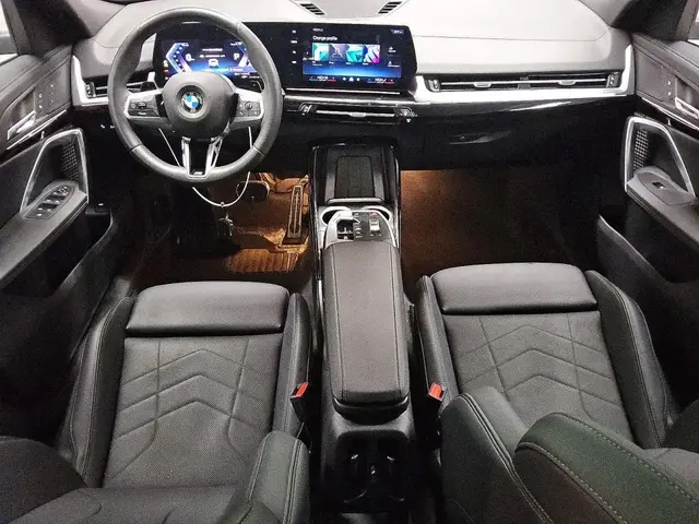 BMW X2 2025