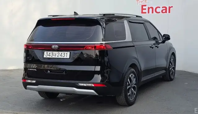 KIA CARNIVAL 2021