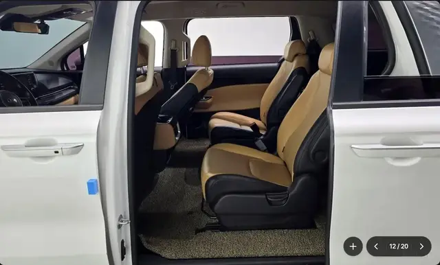 KIA CARNIVAL PRESTIGE 9-SEATER 2021