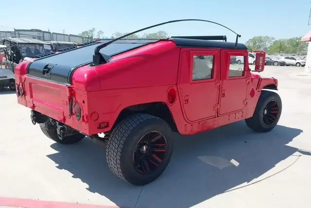 AM GENERAL HUMMER 1985