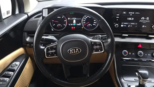KIA CARNIVAL PRESTIGE 2021
