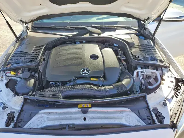 MERCEDES-BENZ C300 2018