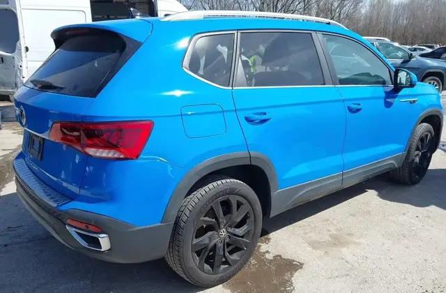 VOLKSWAGEN TAOS SEL 2021