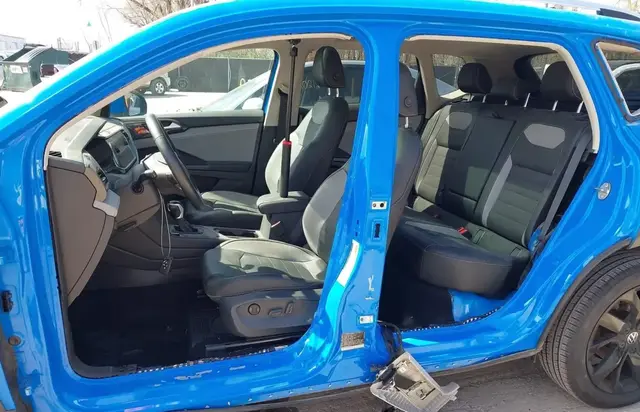 VOLKSWAGEN TAOS SEL 2021