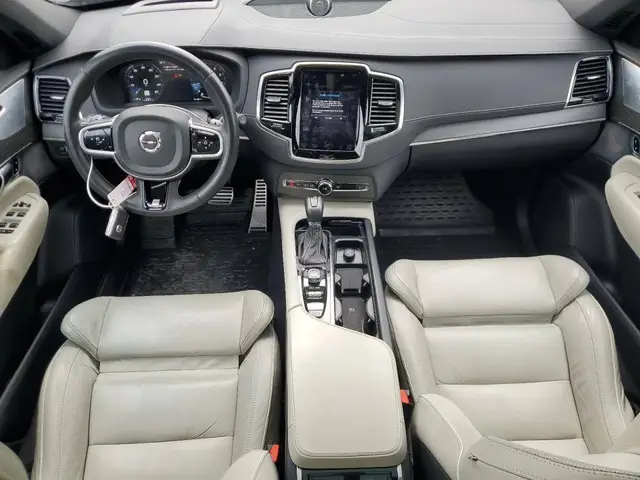 VOLVO XC90 2019