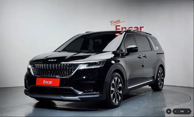 KIA CARNIVAL NOBLES 9-SEATER 2022