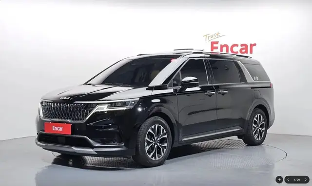 KIA CARNIVAL NOBLESSE 2022