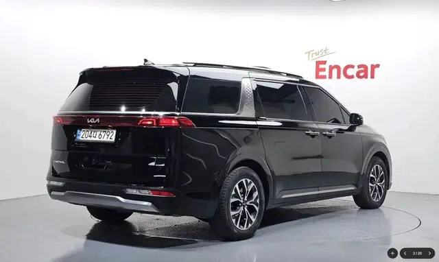 KIA CARNIVAL NOBLESSE 2022