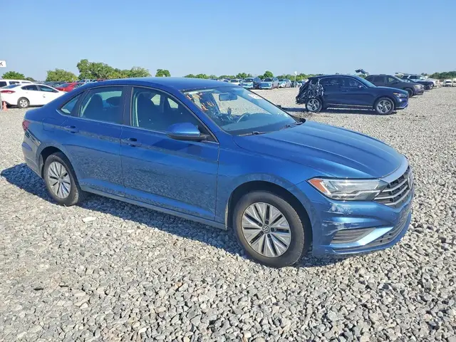 VOLKSWAGEN JETTA 2020