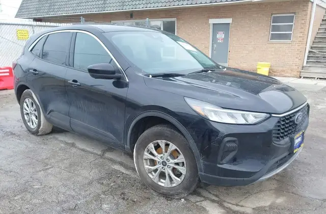 FORD ESCAPE ACTIVE 2023