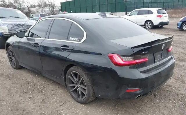 BMW 330XI 2021