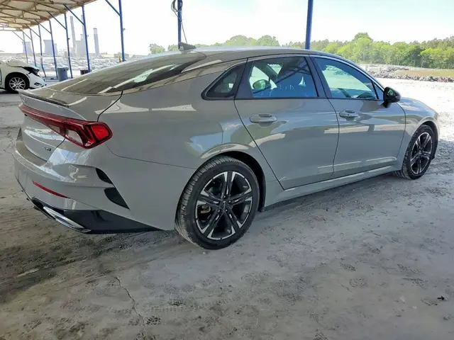 KIA K5 2022
