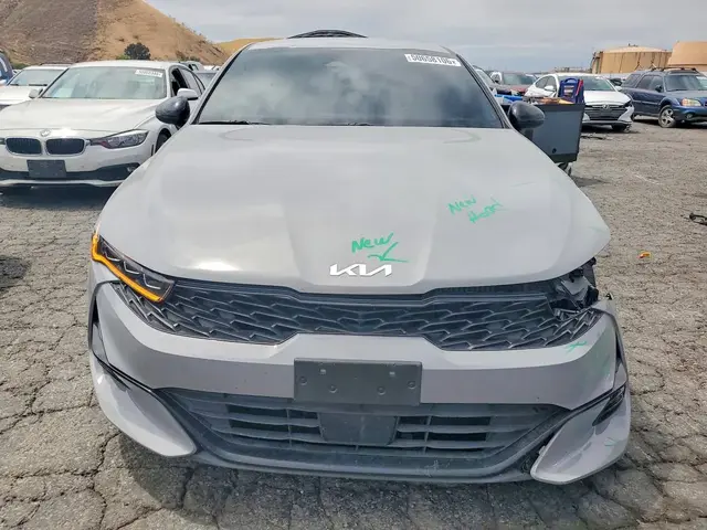 KIA K5 2023