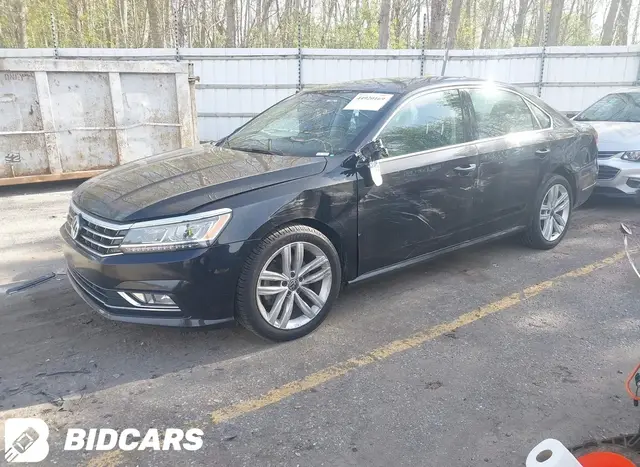 VOLKSWAGEN PASSAT SE 2018