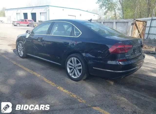 VOLKSWAGEN PASSAT SE 2018