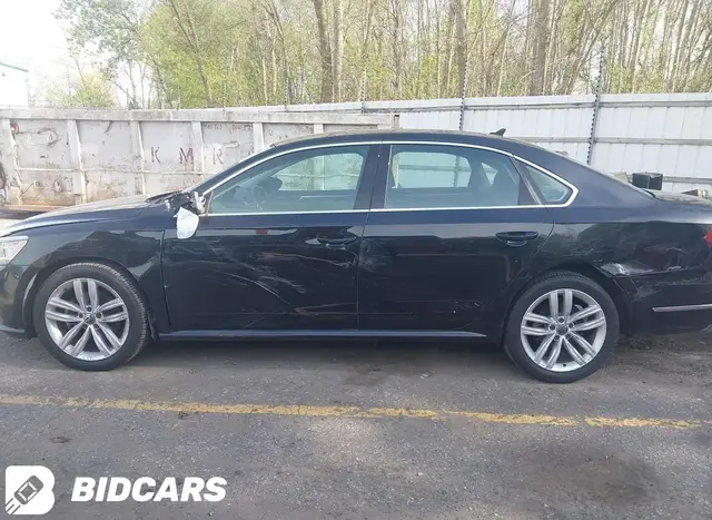VOLKSWAGEN PASSAT SE 2018
