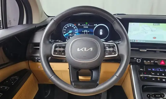 KIA CARNIVAL PRESTIGE 2022