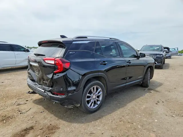 GMC TERRAIN SLT 2024