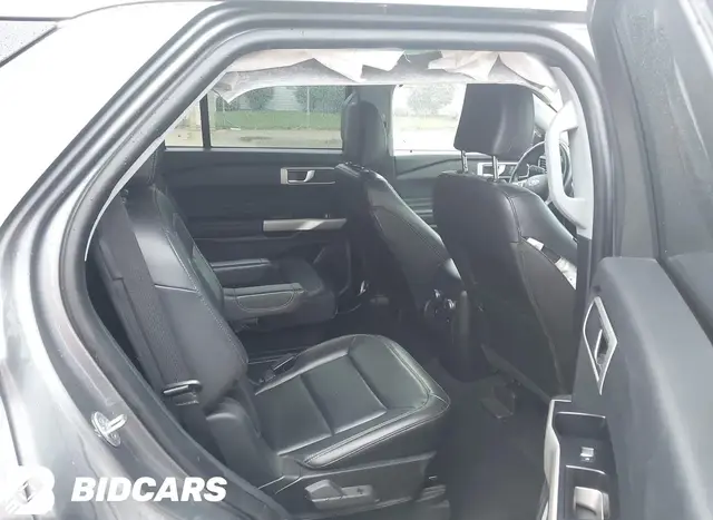 FORD EXPLORER ХLT 2022