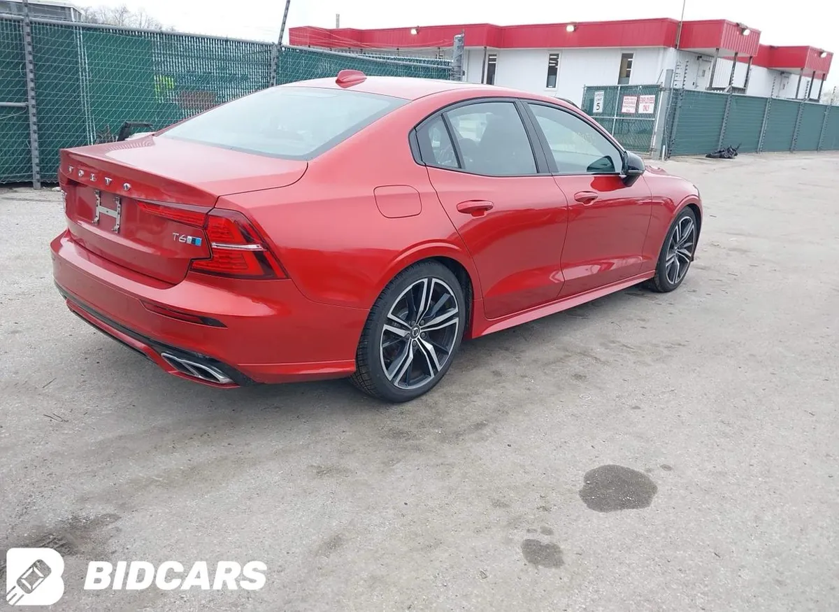 VOLVO S60 R-DESIGN 2019