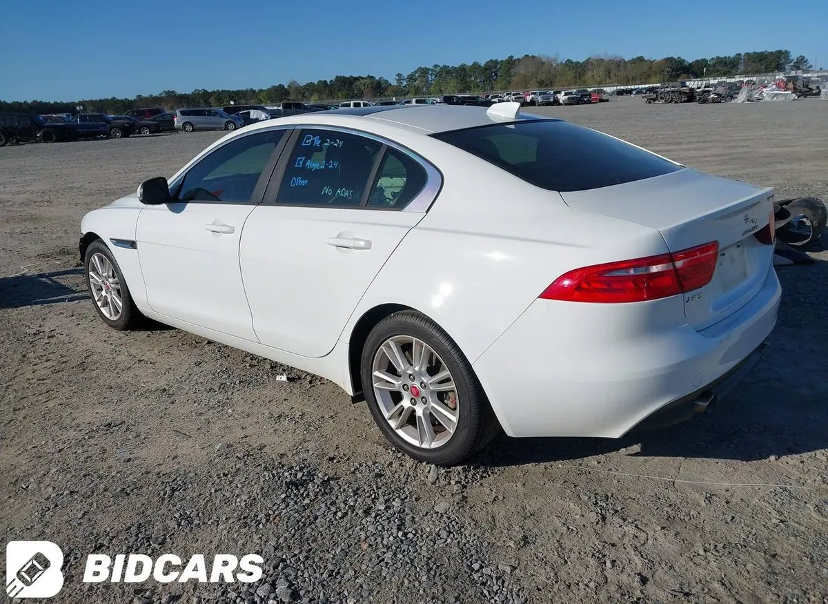 JAGUAR XE 2018