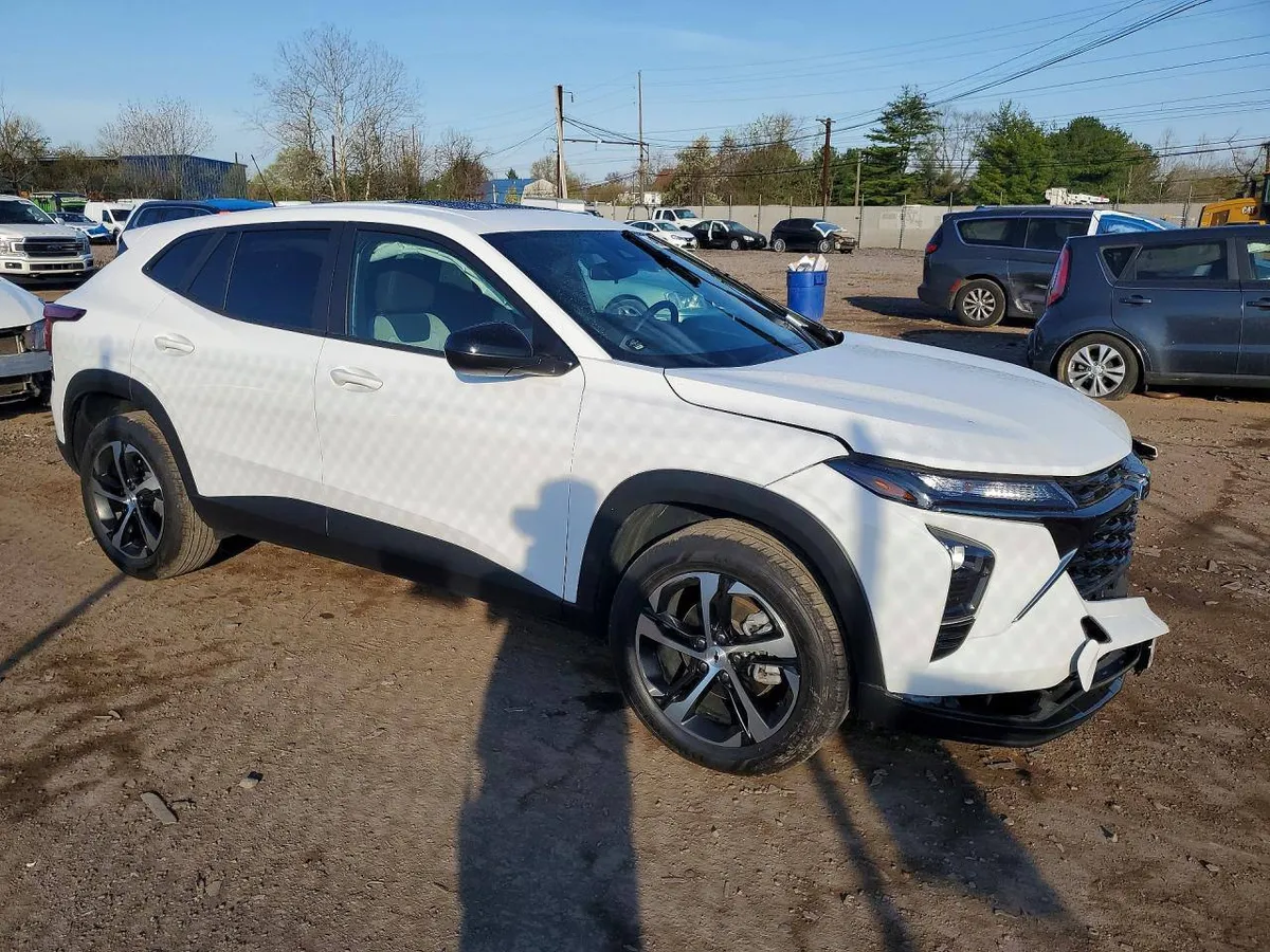 CHEVROLET TRAX RS 2025