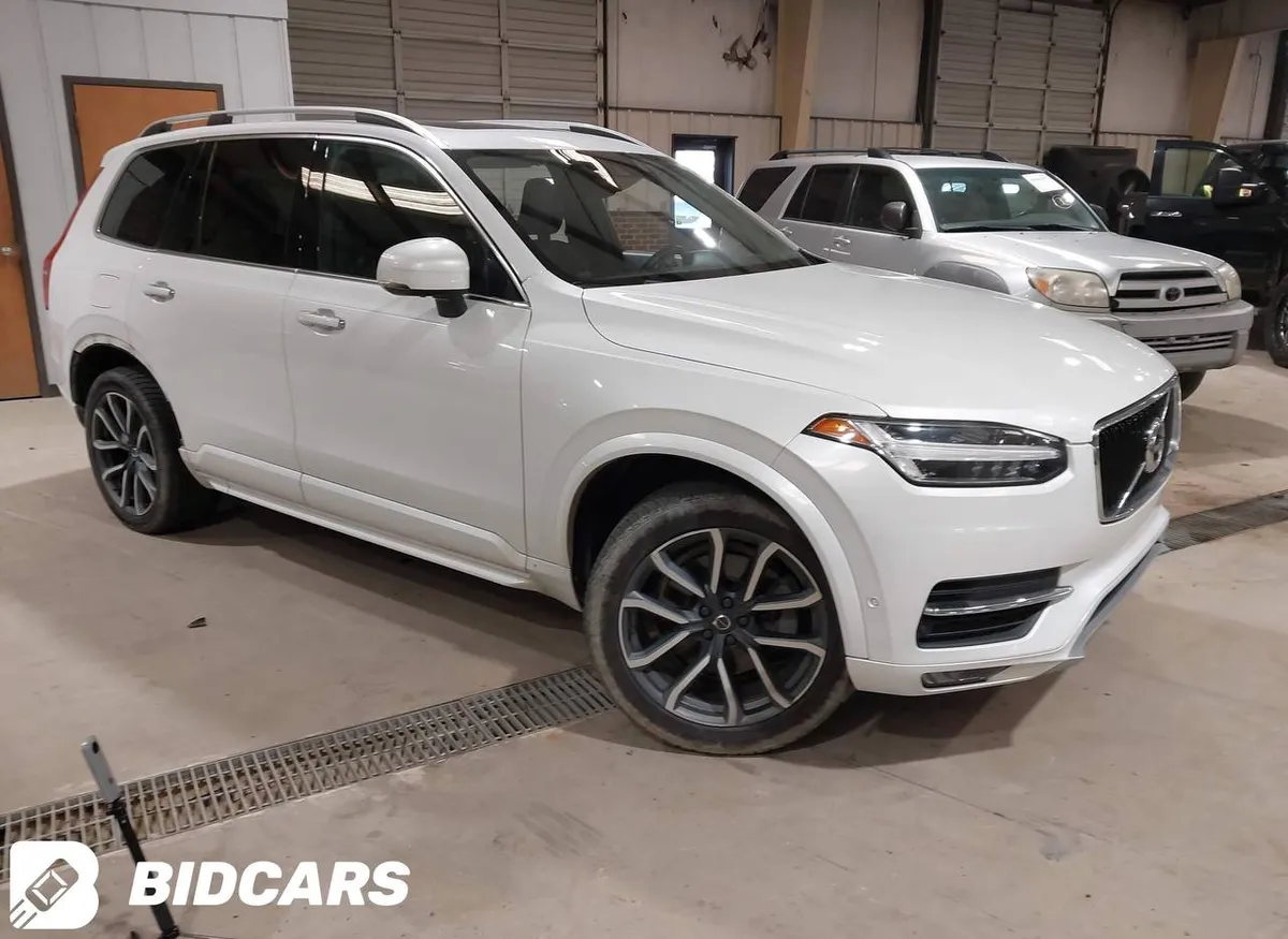 VOLVO XC90 2018