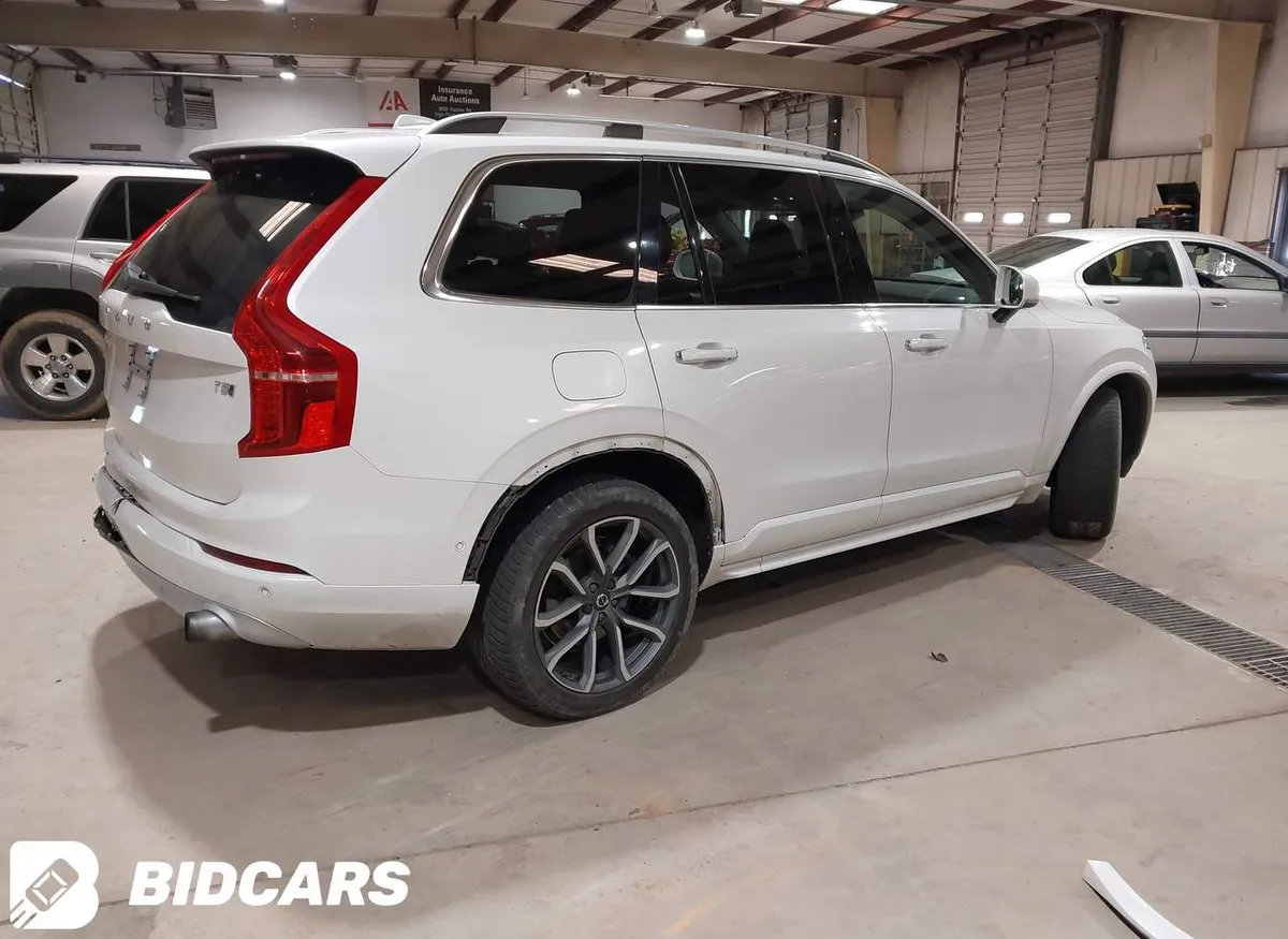 VOLVO XC90 2018