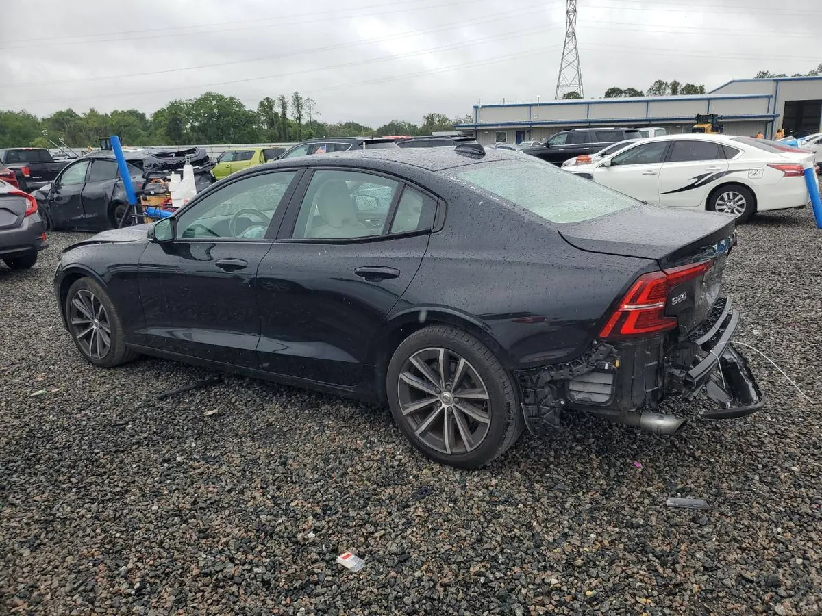 VOLVO S60 2021