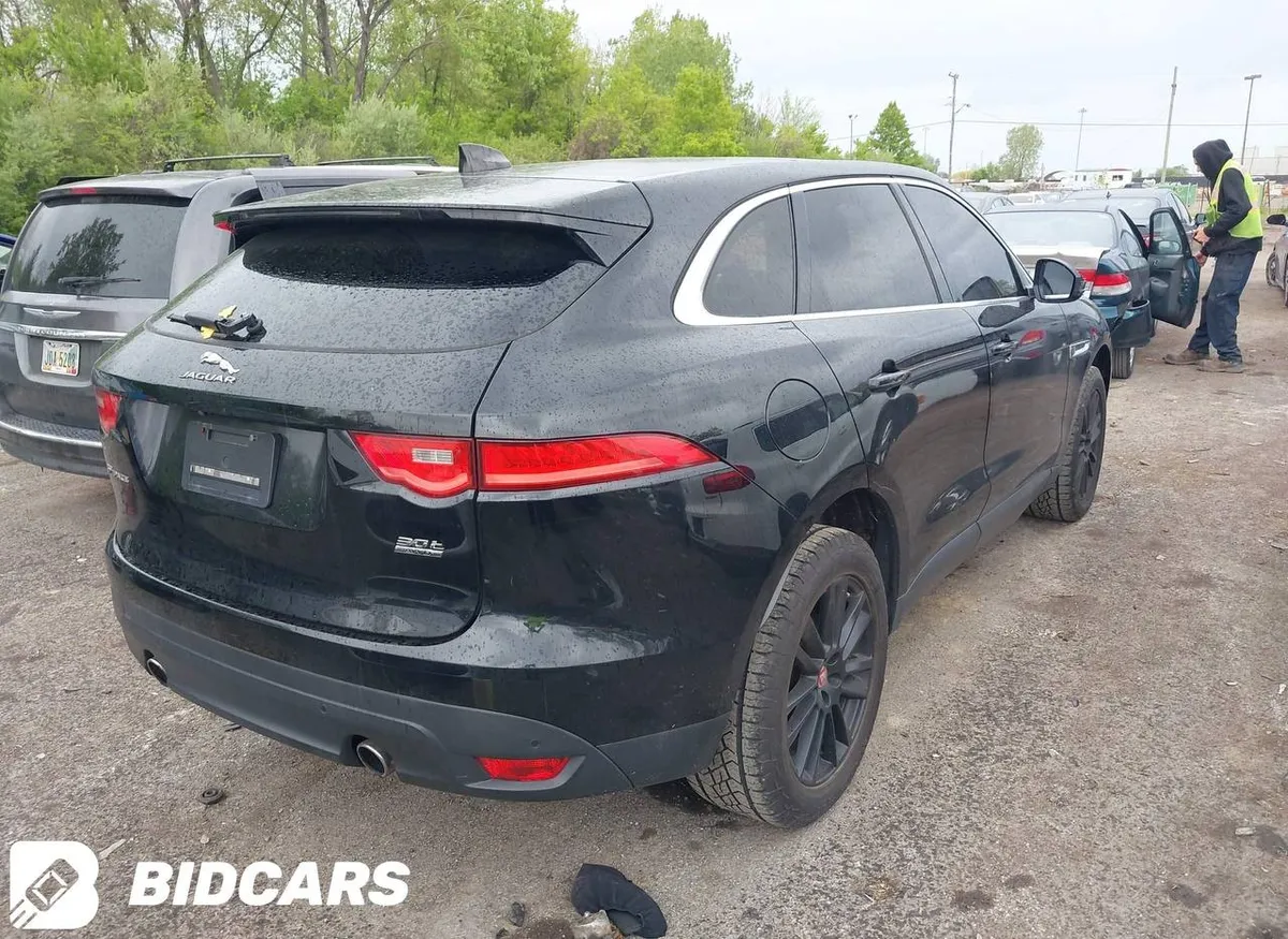JAGUAR F-PACE 2020