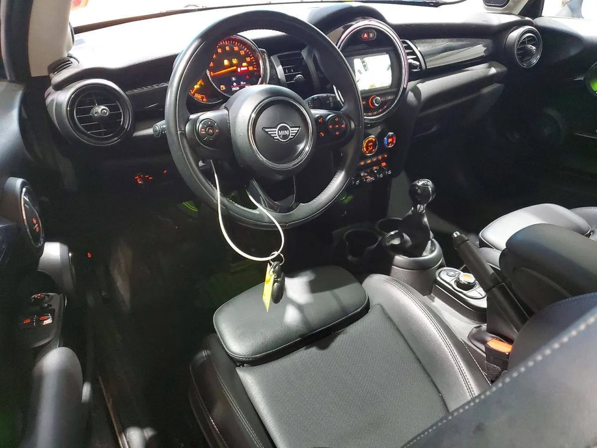 MINI Cooper 2019
