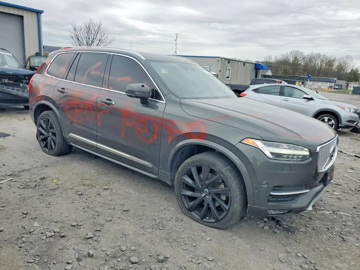 VOLVO XC90 2018