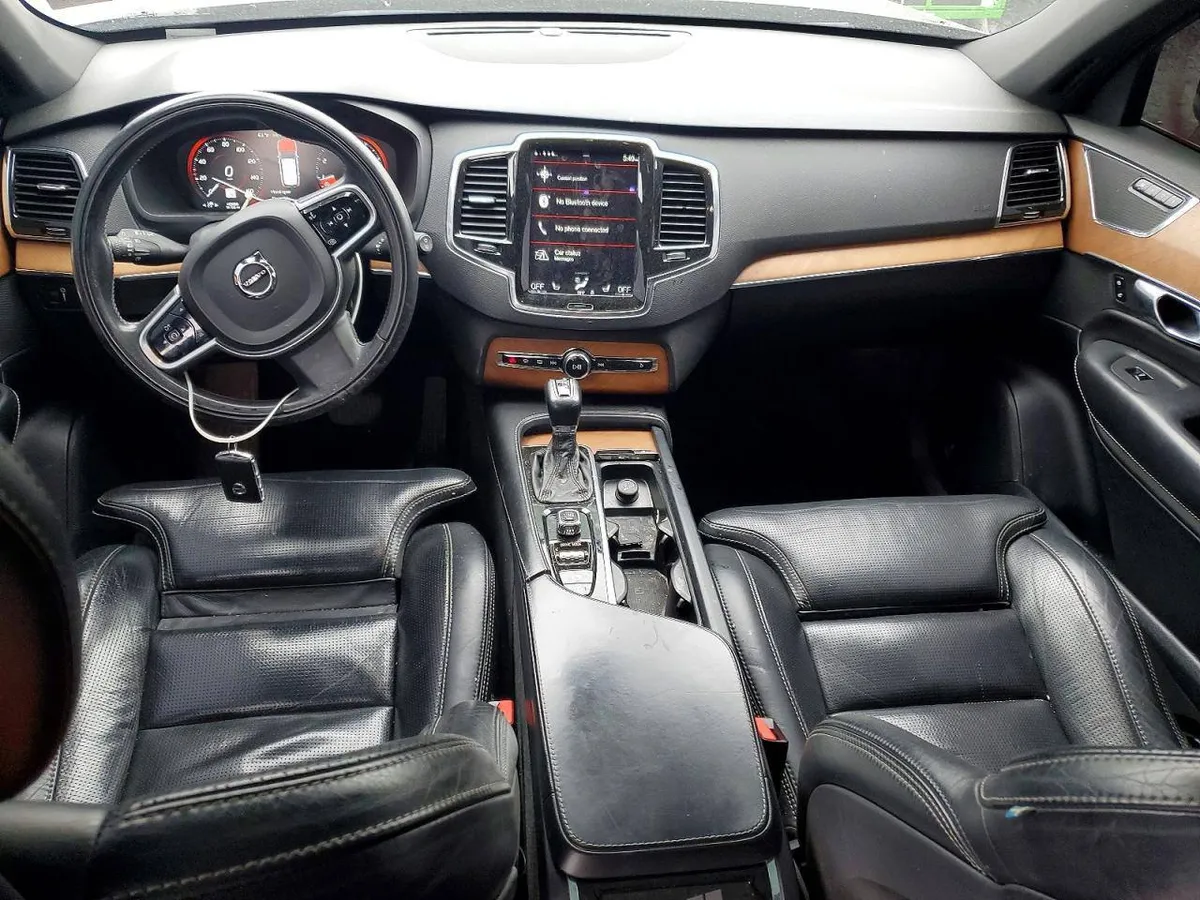 VOLVO XC90 2018