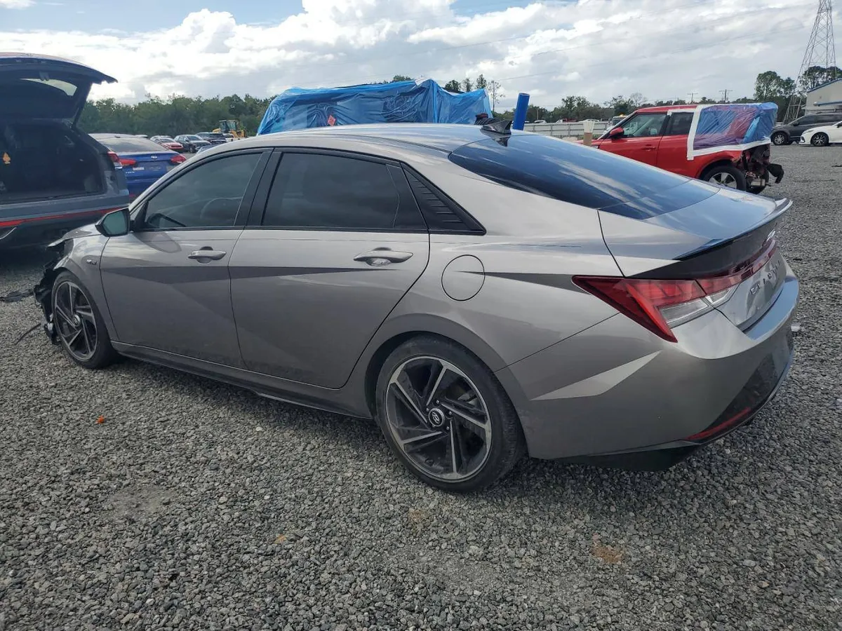 HYUNDAI ELANTRA 2023