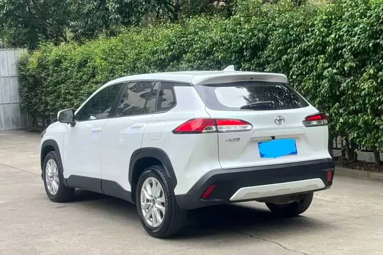TOYOTA COROLLA CROSS 2023