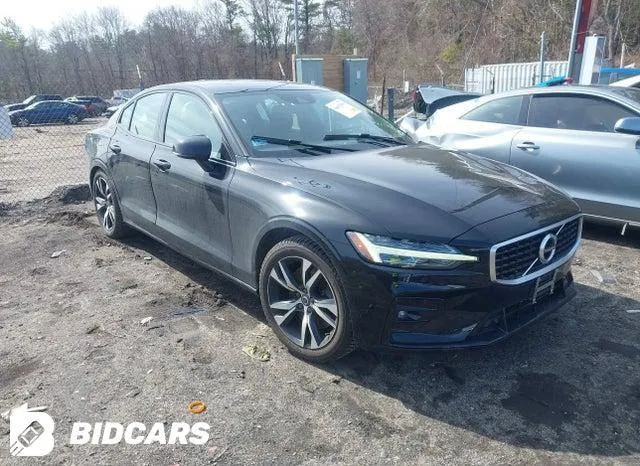 VOLVO S60 2019