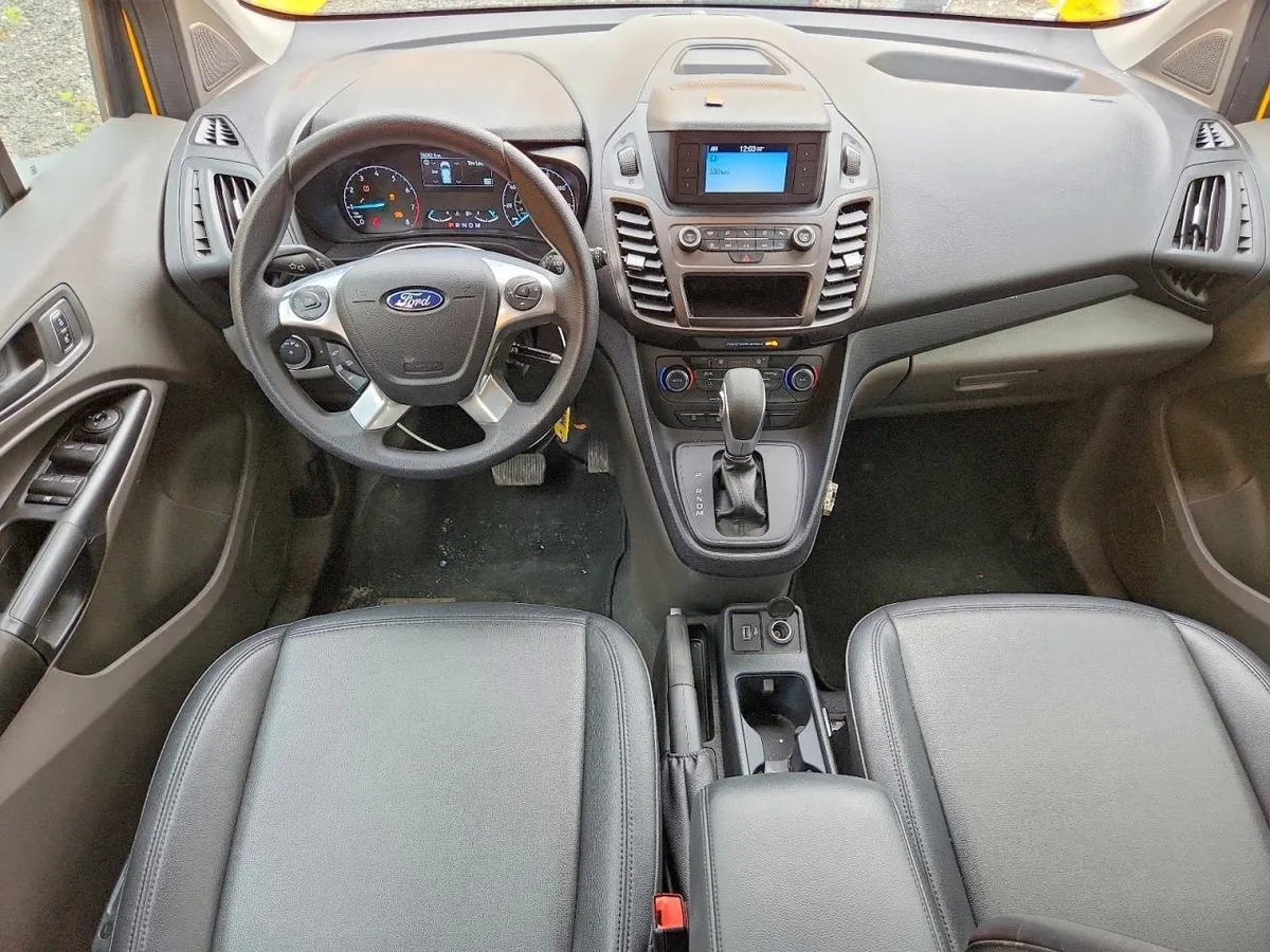 FORD TRANSIT 2023