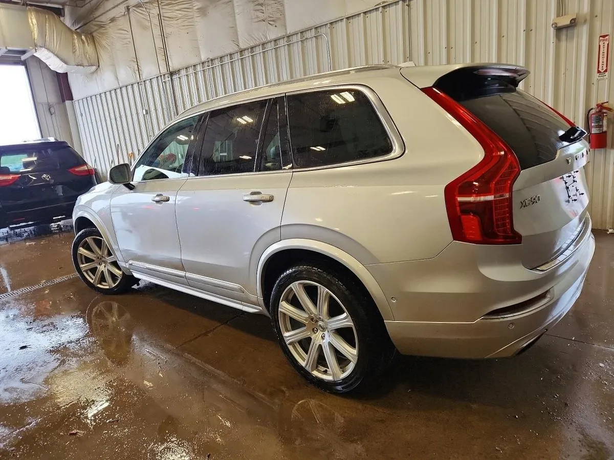 VOLVO XC90 2018