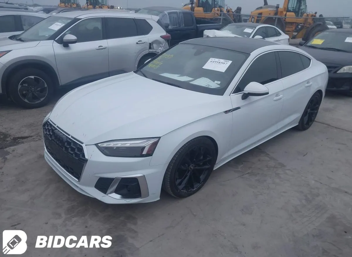 AUDI A5 2023