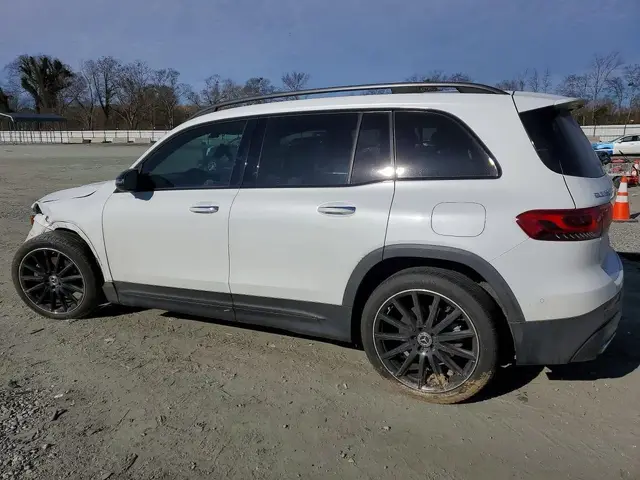 MERCEDES-BENZ GLB-CLASS 2023