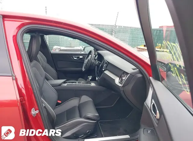 VOLVO S60 R-DESIGN 2019