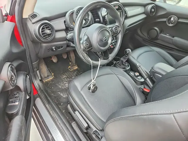 MINI COOPER 2019
