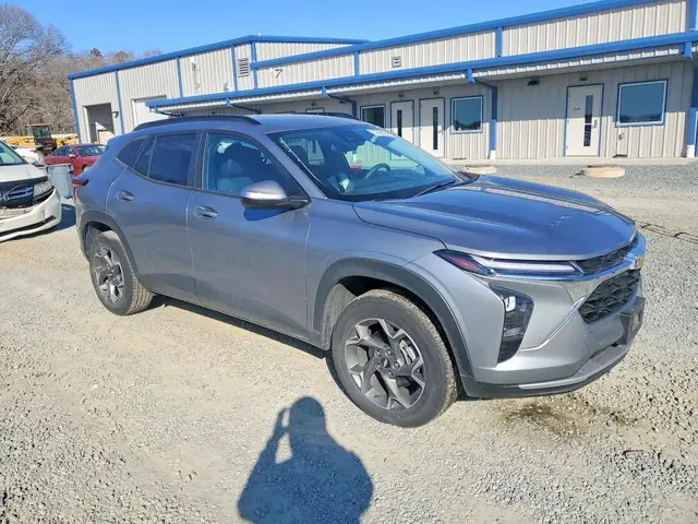 CHEVROLET TRAX 2025