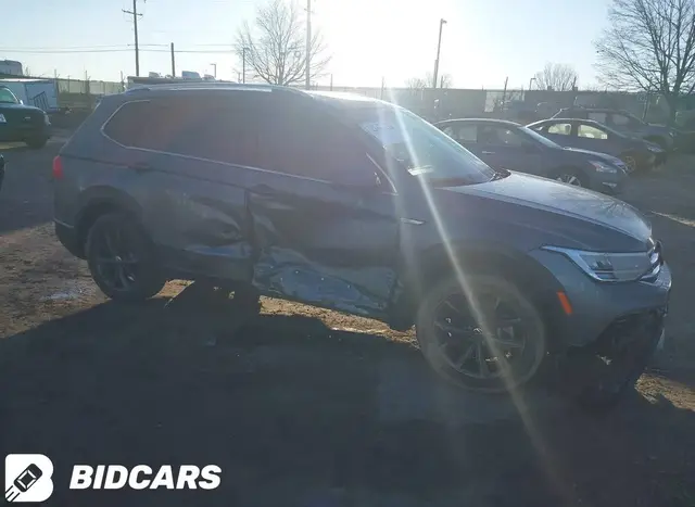 VOLKSWAGEN TIGUAN 2022