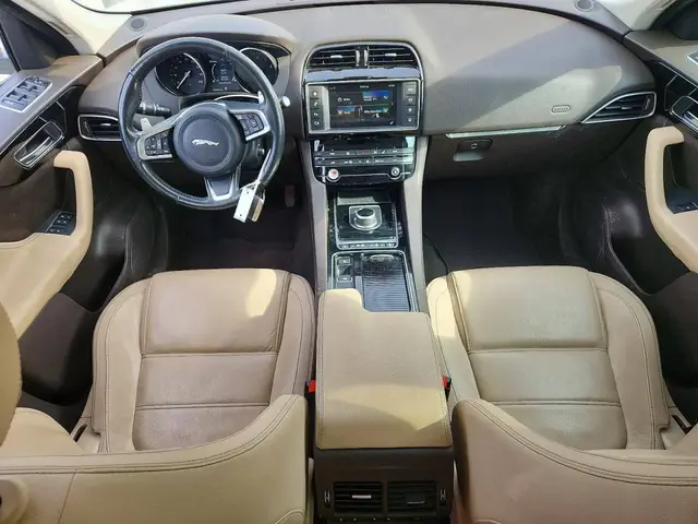 JAGUAR F-PACE 2018