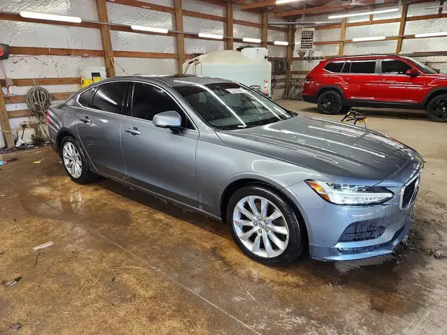 VOLVO S90 2017