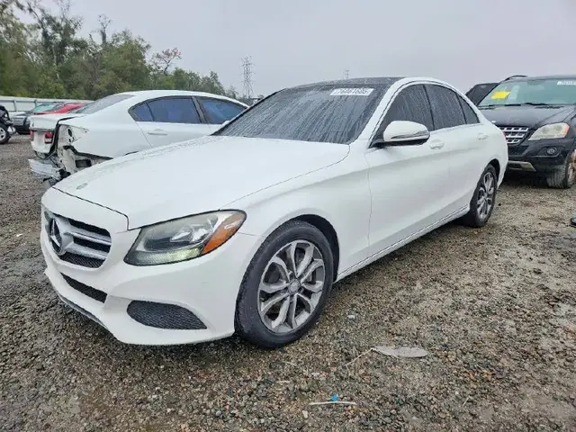 MERCEDES-BENZ C-CLASS 2016